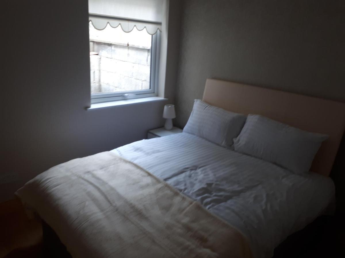 One Double Bedroom Flat Appartement Dublin